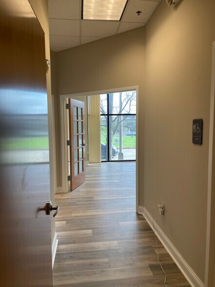 More Photos Of 715 N Church St, Charlotte Office For Lease