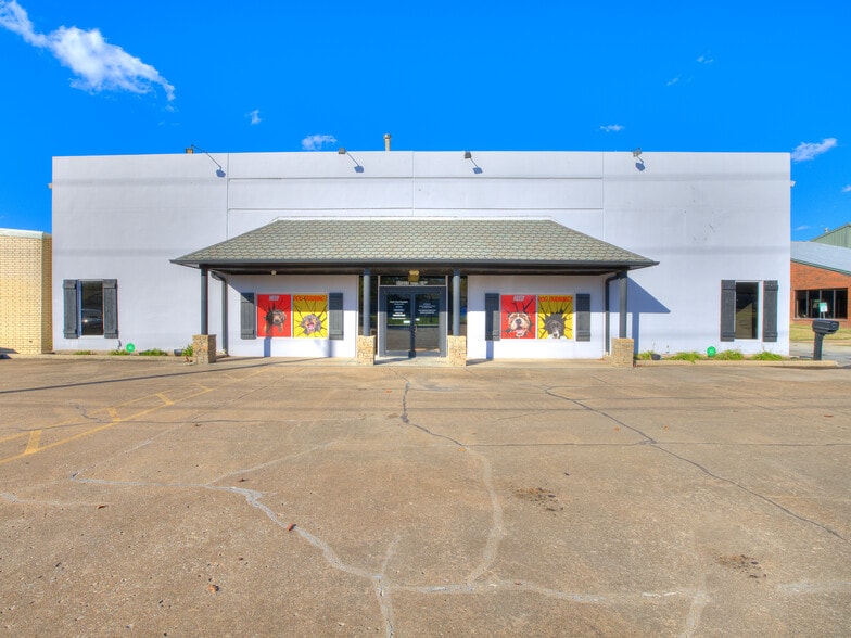 More Photos Of 11367 E 61st St, Broken Arrow Manufacturing For Lease