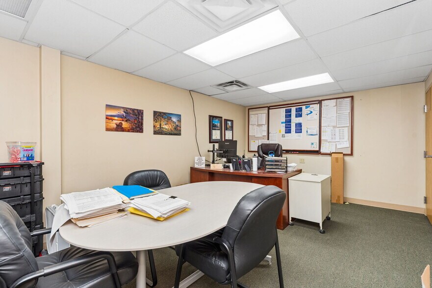 More Photos Of 675 W Plane St, Bethel Freestanding For Sale