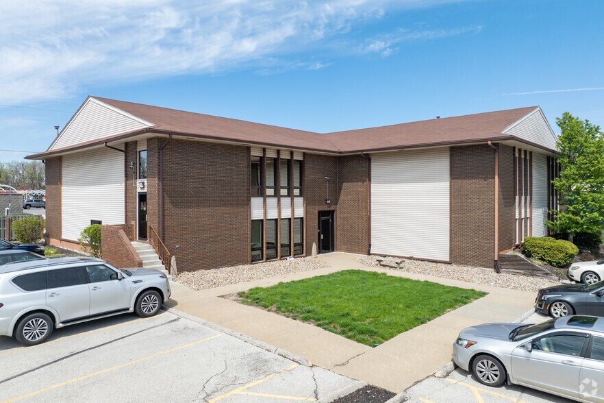 More Photos Of 110 SE Grant St, Ankeny Office For Sale