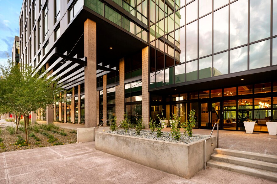 More Photos Of 433 S Farmer Ave, Tempe Office For Lease