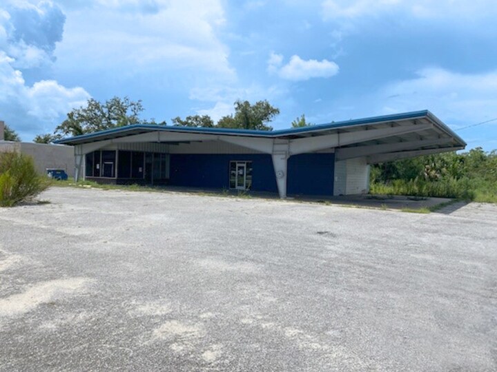 More Photos Of 2717 E 5th St, Panama City Auto Repair For Sale