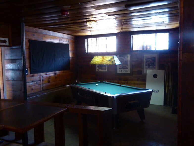 More Photos Of 607 W Main St, Payson Bar For Sale