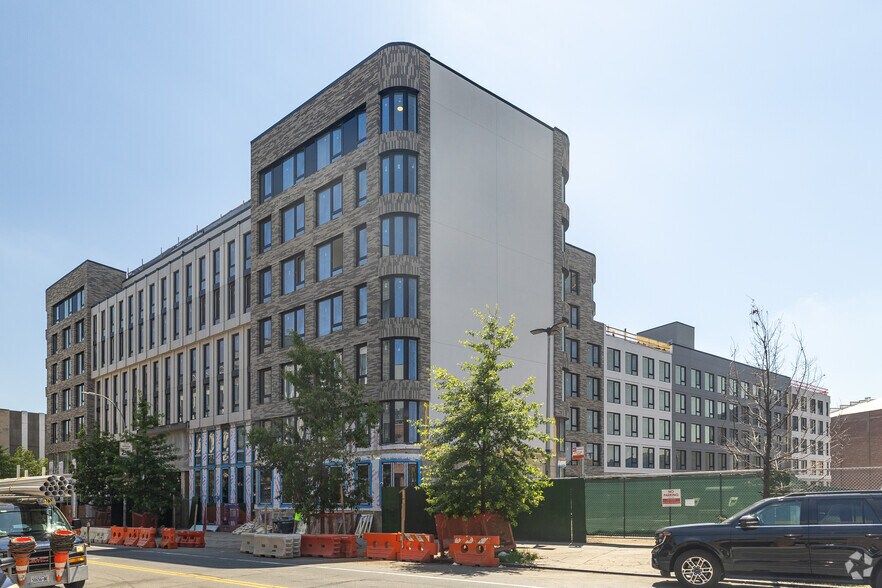 Primary Photo Of 2360 Bedford Ave, Brooklyn Apartments For Lease