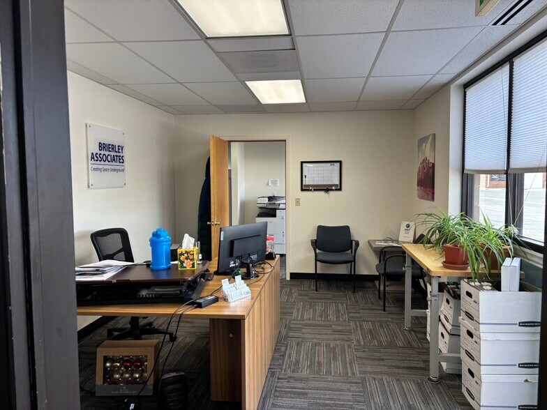 More Photos Of 1482 Commerce Dr, Laramie Light Manufacturing For Lease