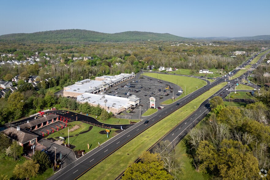 More Photos Of 531 US Highway 22, White House Station Unknown For Lease