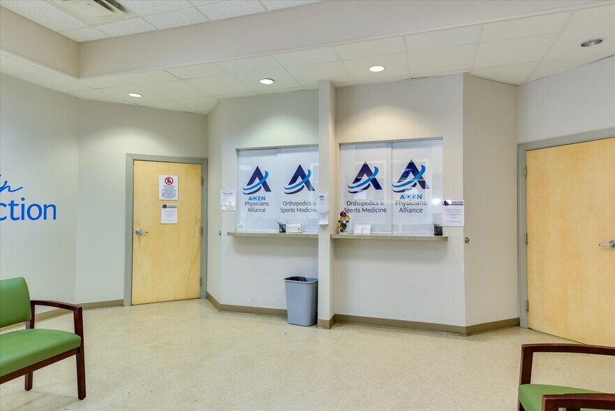 More Photos Of 191 Center South Blvd, Aiken Medical For Sale