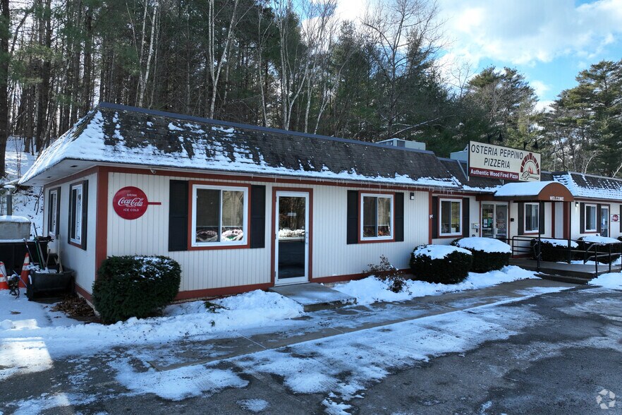 Primary Photo Of 414 Boston St, Topsfield Office For Sale