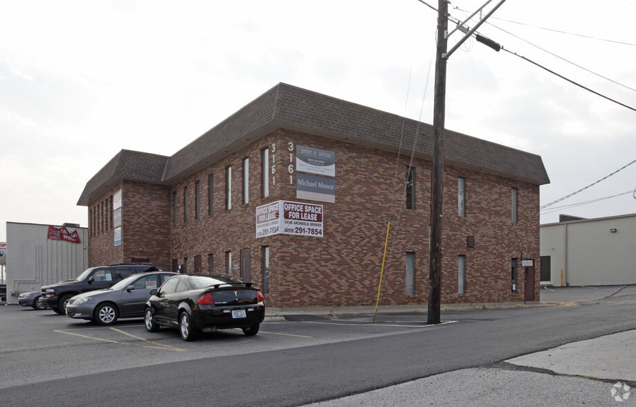 More Photos Of 3161 Dixie Hwy, Erlanger Office For Lease