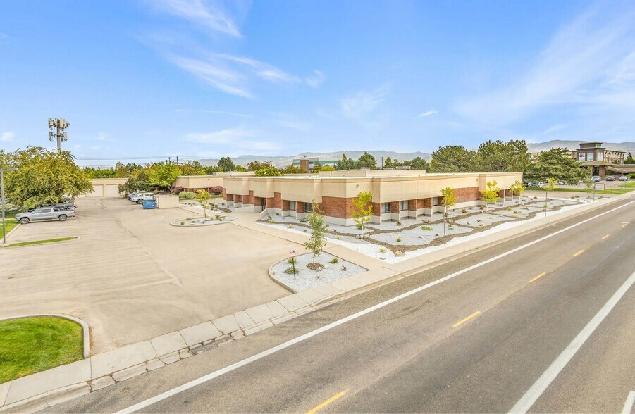 More Photos Of 3160 W Elder St, Boise Office For Lease