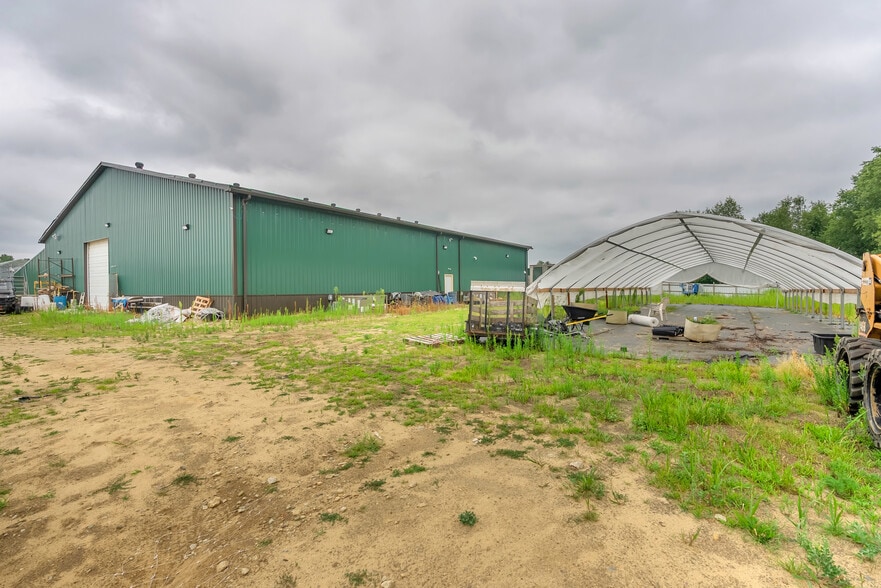 More Photos Of 21736 Bedford Rd N, Battle Creek Industrial For Sale