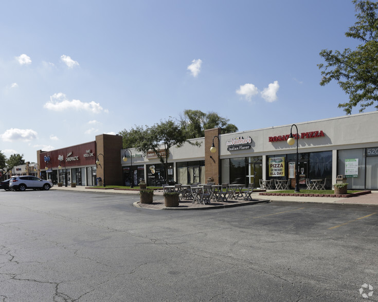 Primary Photo Of 20500-20630 Milwaukee Ave, Deerfield General Retail For Lease