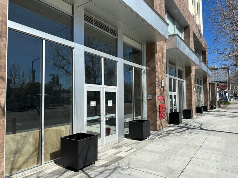 More Photos Of 505 E Santa Clara St, San Jose Apartments For Lease