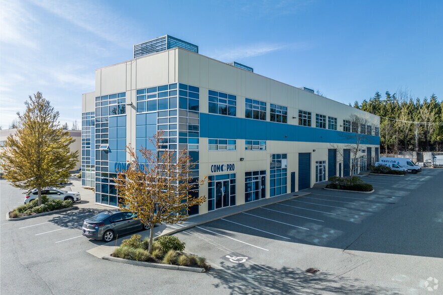 More Photos Of 18515 53rd Ave, Surrey Manufacturing For Lease