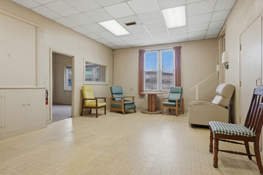 More Photos Of 401 Hodges Ave, Albany Industrial For Sale