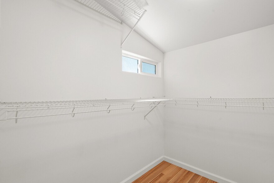 More Photos Of 420 Capitola Road Ext, Santa Cruz Apartments For Sale