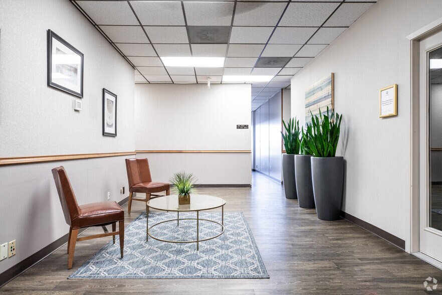 More Photos Of 9415 Burnet Rd, Austin Office For Lease