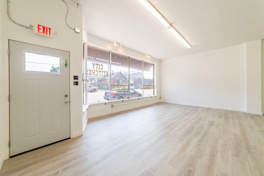 More Photos Of 1401-1405 Franklin St, Michigan City Office For Lease