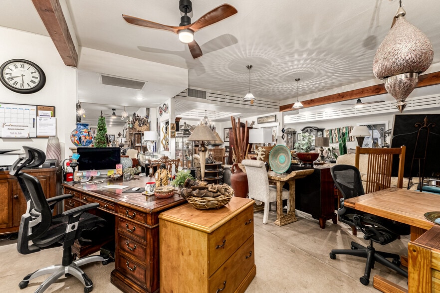 More Photos Of 13033 N Verde River Dr, Fountain Hills Freestanding For Sale