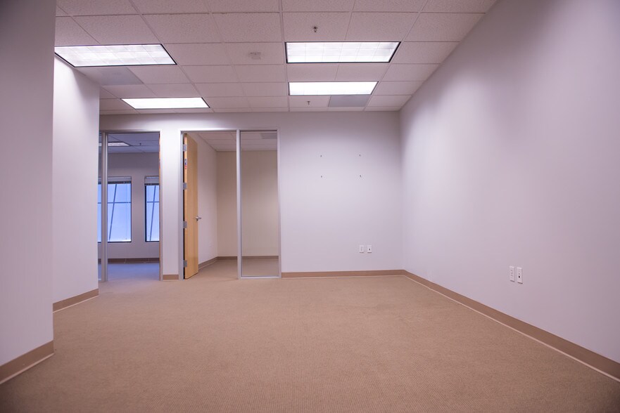 More Photos Of 1879 Lundy Ave, San Jose Office For Lease