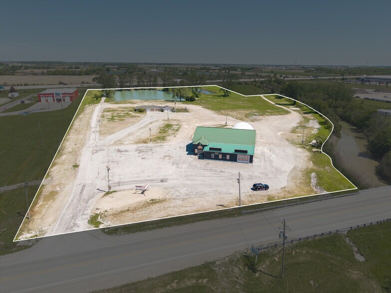 More Photos Of 20600 Hwy 2, Tilbury Auto Dealership For Sale