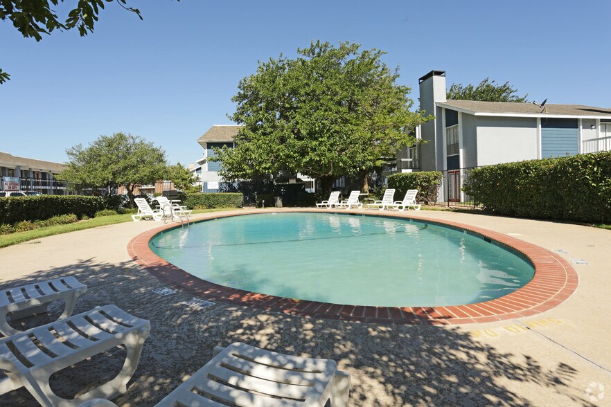 More Photos Of 6109 Bay Island Dr, Garland Apartments For Sale