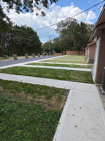 More Photos Of 319 Main St, West Point Apartments For Sale