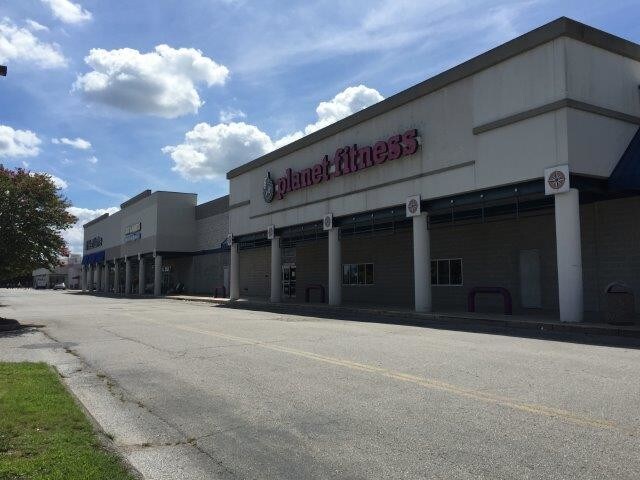 More Photos Of 585-597 Ordnance Rd, Glen Burnie Unknown For Lease