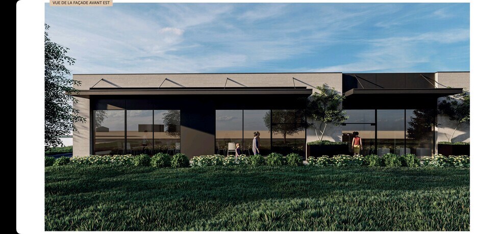 More Photos Of 112 Québec, Shefford General Retail For Lease