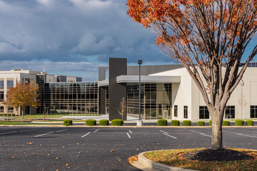 More Photos Of 8484 Progress Dr, Frederick Research And Development For Lease