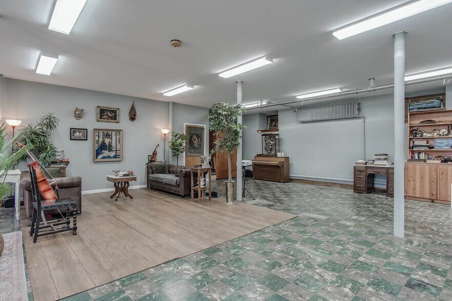 More Photos Of 201 E Main St, Sharpsburg Religious Facility For Sale