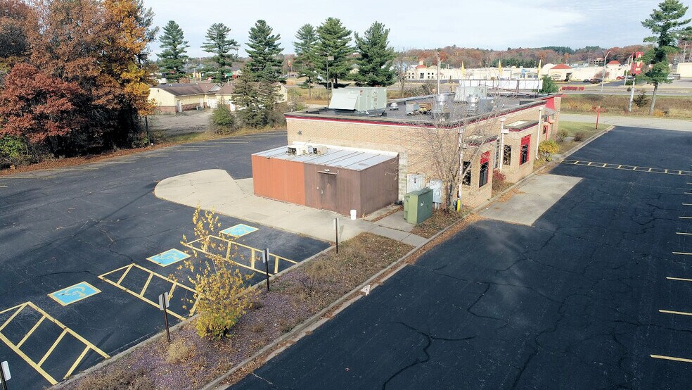 More Photos Of 630 S Frontage Rd, Wisconsin Dells Fast Food For Sale