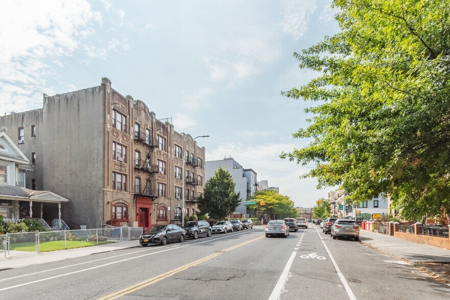 More Photos Of 310 E 25th St, Brooklyn Apartments For Sale