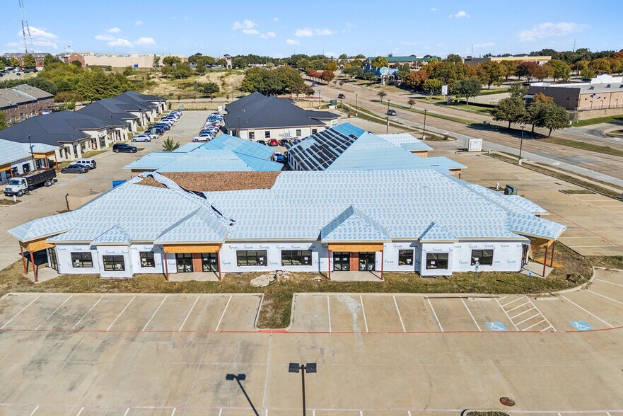 More Photos Of 2600 MacArthur Blvd, Lewisville Medical For Sale