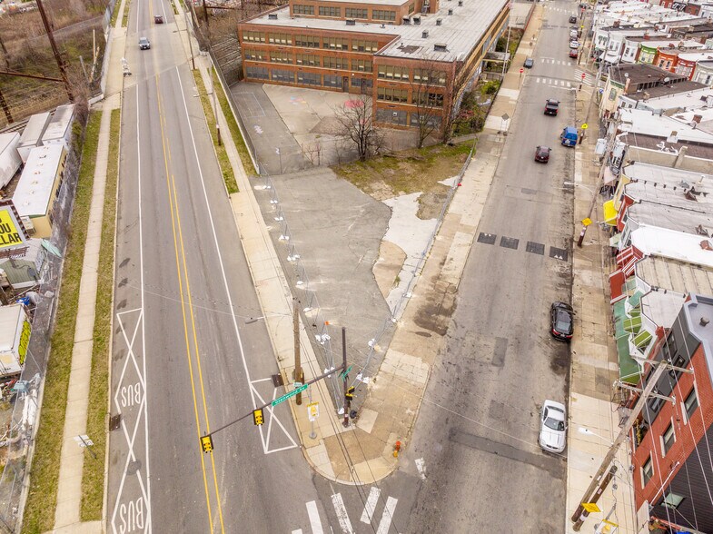 More Photos Of 2839 W Glenwood Ave, Philadelphia Land For Lease