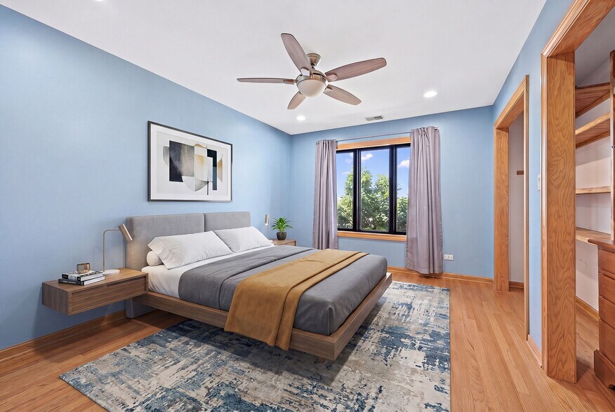 More Photos Of 12820 Main St, Lemont Showroom For Sale