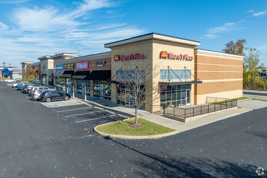 Primary Photo Of 3905-3923 Lebanon Pike, Hermitage General Retail For Lease