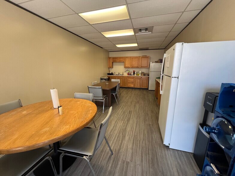 More Photos Of 4420 W FM-1960, Houston Office For Sale