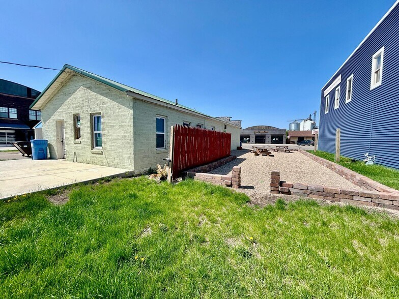 More Photos Of 103 Main St, Ottertail Storefront Retail Office For Sale