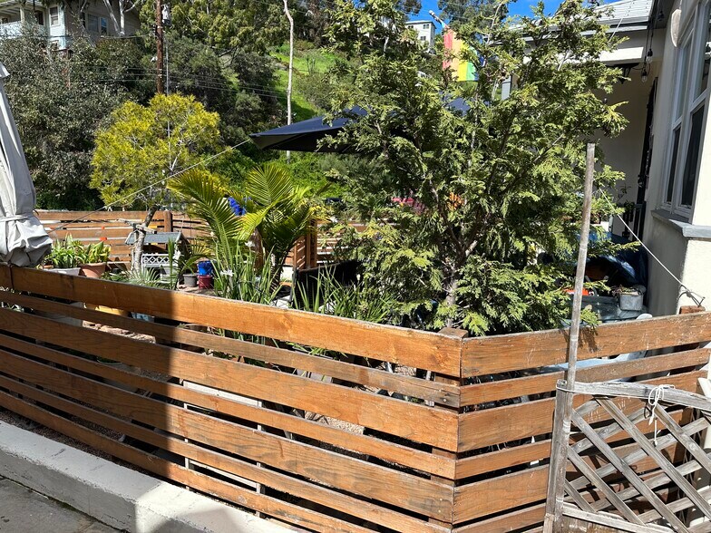 More Photos Of 2689 Reynard Way, San Diego Apartments For Sale