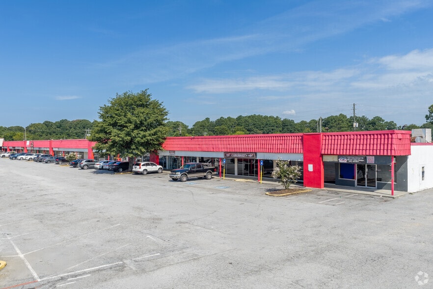 More Photos Of 4827-4903 Old National Hwy, College Park General Retail For Lease