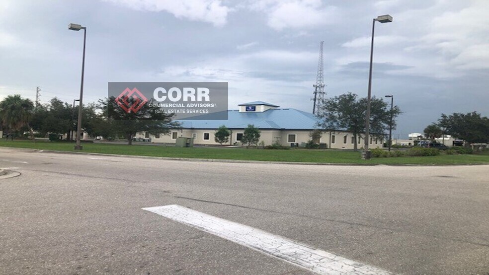 More Photos Of 19700 Cochran Blvd, Port Charlotte Office For Lease