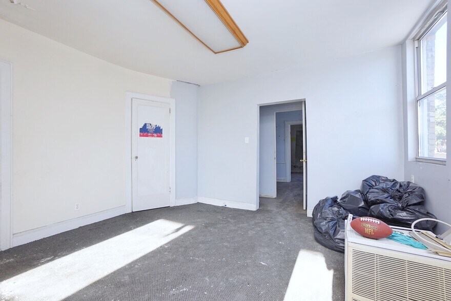 More Photos Of 1227 60th St, Brooklyn Warehouse For Sale