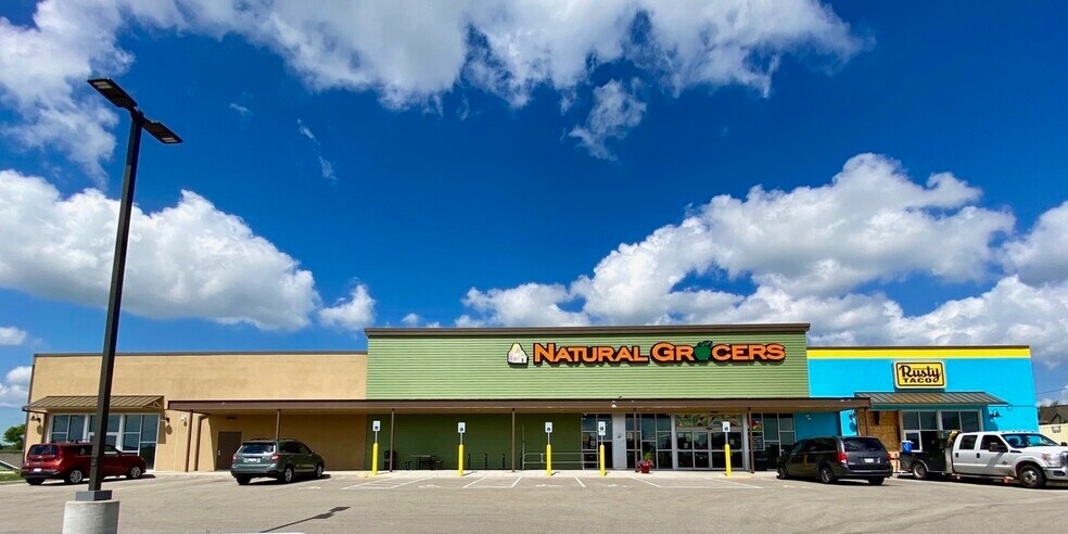 Primary Photo Of 3333 Asbury Rd, Dubuque Freestanding For Lease