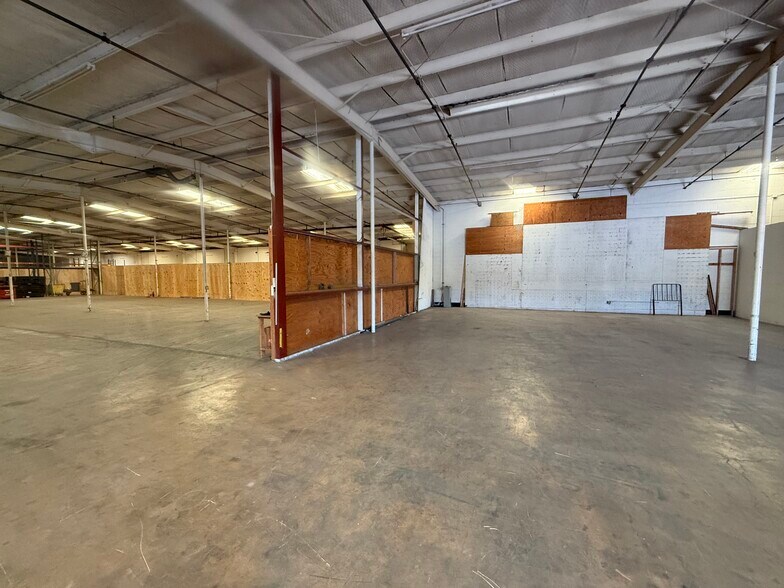 More Photos Of 911 N Frio St, San Antonio Manufacturing For Lease