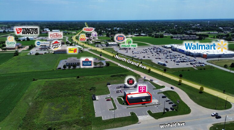 More Photos Of 1210 N Grand Ave, Mount Pleasant General Retail For Lease