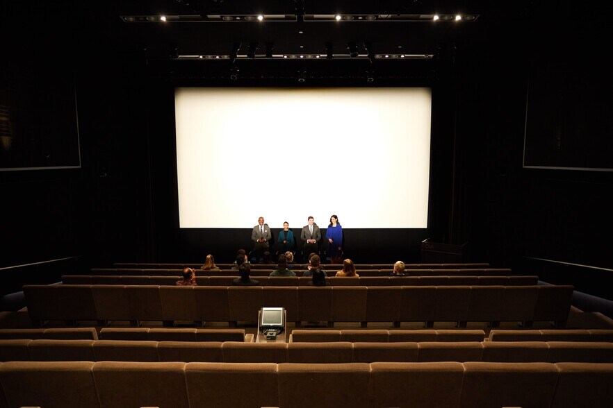 More Photos Of 2049 Century Park E, Los Angeles Office For Lease