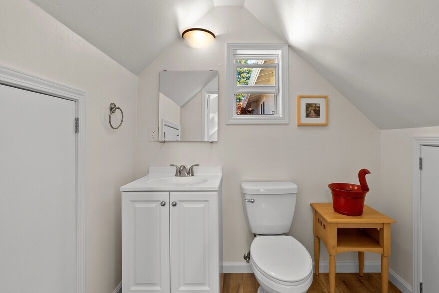 More Photos Of 7919 Empire Grade, Santa Cruz Multifamily For Sale