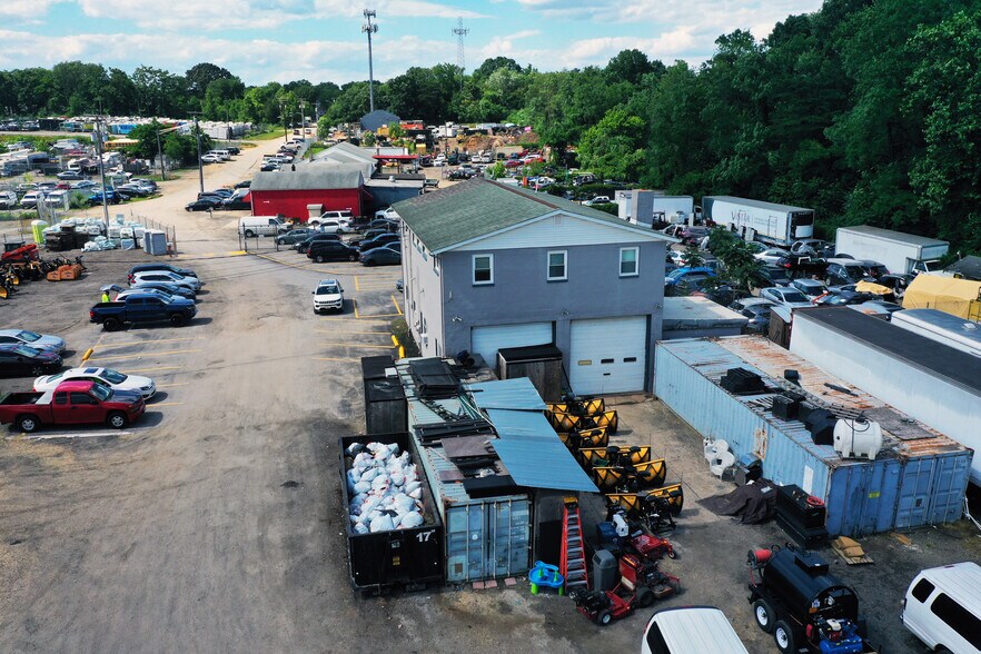 More Photos Of 6051 Olson Rd, Baltimore Service For Sale