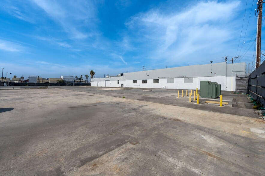 More Photos Of 1700 W Anaheim St, Long Beach Manufacturing For Lease